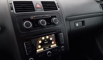 VW Touran 1,6 TDI BMT “Trendline” full