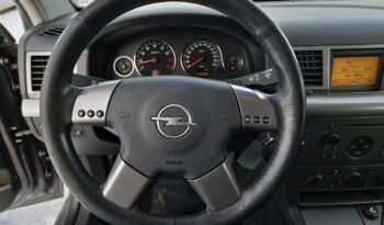 Opel Signum 2,2 full