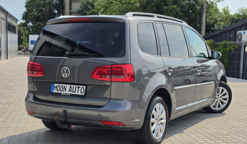 VW Touran 2,0 TDI DSG Highline full