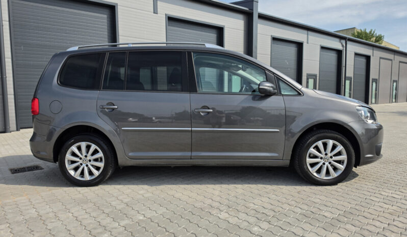 VW Touran 2,0 TDI DSG Highline full