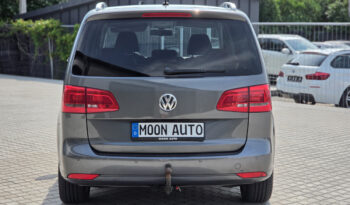 VW Touran 2,0 TDI DSG Highline full