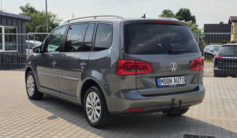 VW Touran 2,0 TDI DSG Highline full