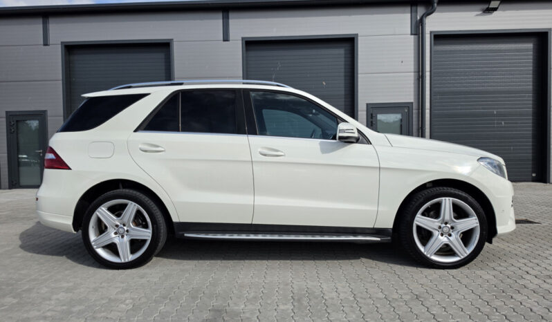 Mercedes-Benz ML 350 CDI AMG full