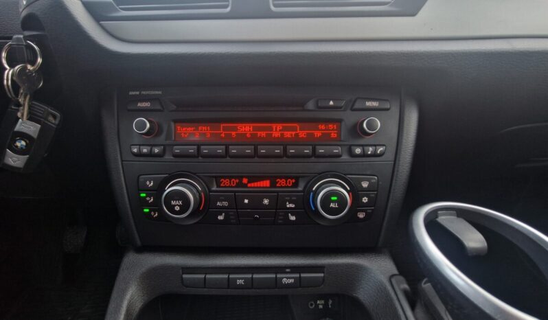 BMW X1 sDrive 2.0d full