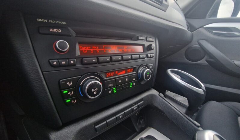 BMW X1 sDrive 2.0d full