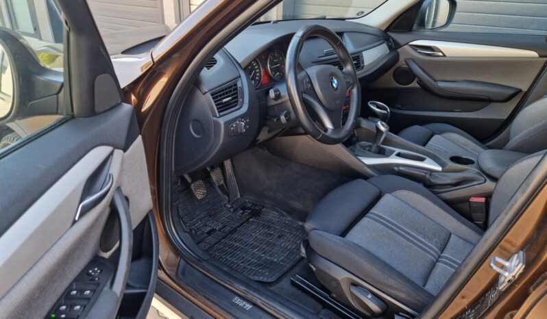 BMW X1 sDrive 2.0d full