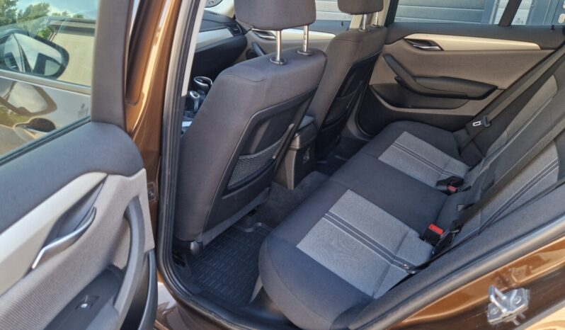 BMW X1 sDrive 2.0d full