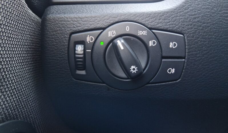 BMW X1 sDrive 2.0d full