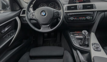 BMW 320d Touring full