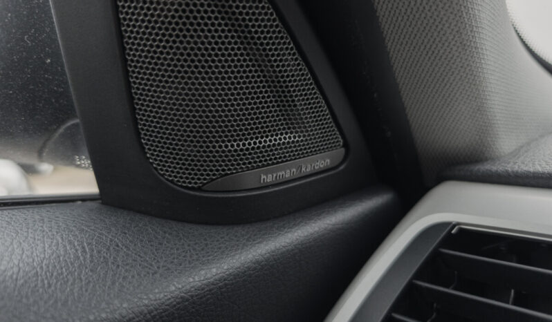 BMW 320d Touring full