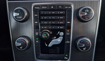 Volvo V60 2.0 D3 Momentum full
