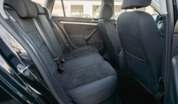 VW Golf Variant 2,0 TDI Highline full