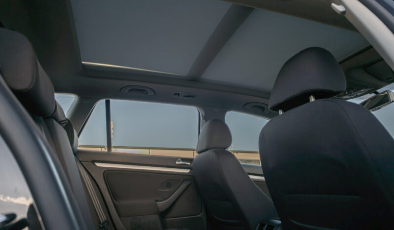 VW Golf Variant 2,0 TDI Highline full