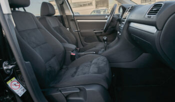 VW Golf Variant 2,0 TDI Highline full