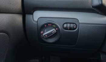 VW Golf Variant 2,0 TDI Highline full