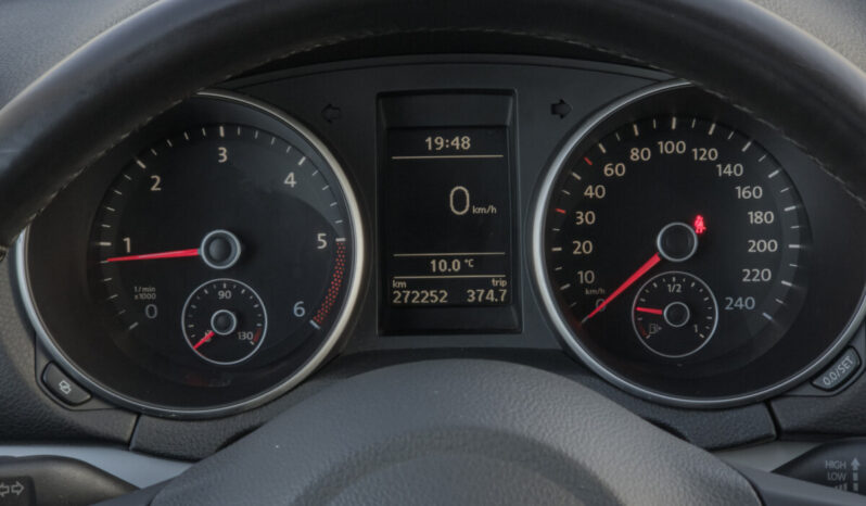 VW Golf Variant 2,0 TDI Highline full