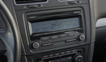 VW Golf Variant 2,0 TDI Highline full