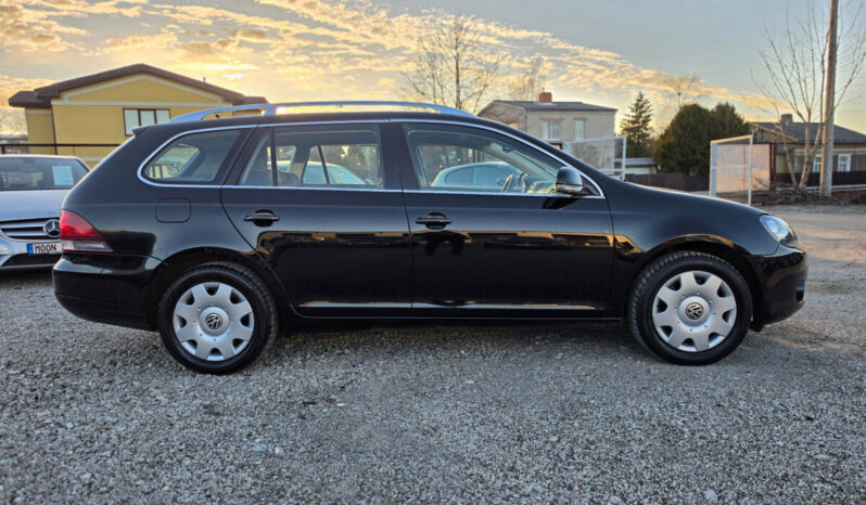 VW Golf Variant 2,0 TDI Highline full