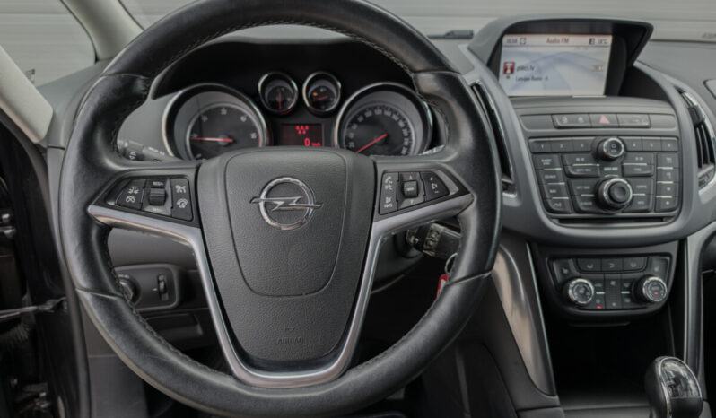 Opel Zafira Tourer 2,0 CDTI Innovation 7sēdvietas full