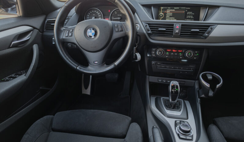 BMW X1 sDrive 2,0d M-paket full