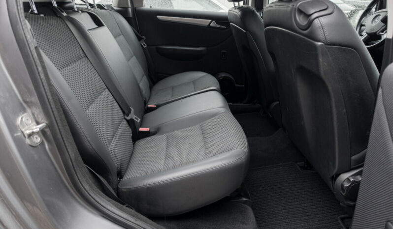Mercedes-Benz B 160 full