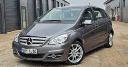 Mercedes-Benz B 160