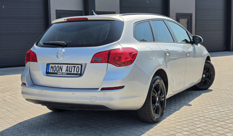 Opel Astra Sports Tourer 1,7 CDTI Design Edition full