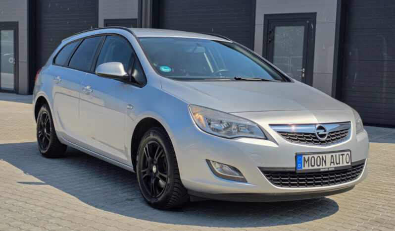 Opel Astra Sports Tourer 1,7 CDTI Design Edition full