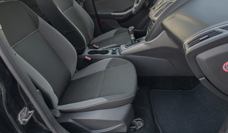 Ford Focus Turnier 1,6 TDCI Trend full