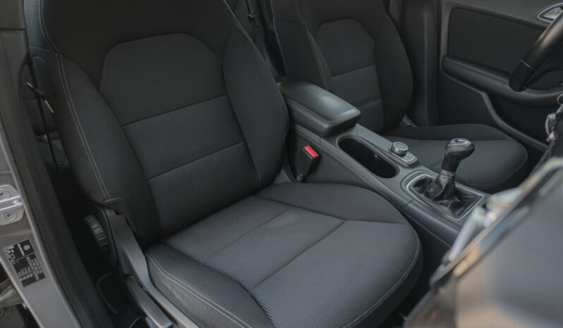 Mercedes-Benz B 180 full