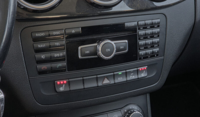 Mercedes-Benz B 180 full