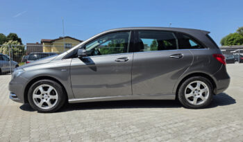 Mercedes-Benz B 180 full