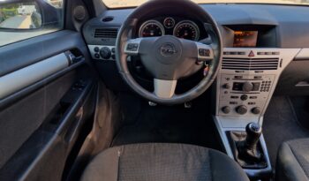 Opel Astra Coupe full