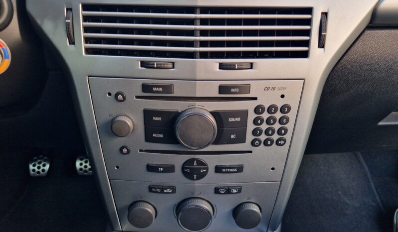 Opel Astra Coupe full