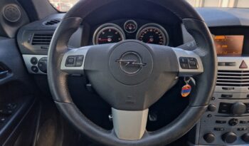Opel Astra Coupe full