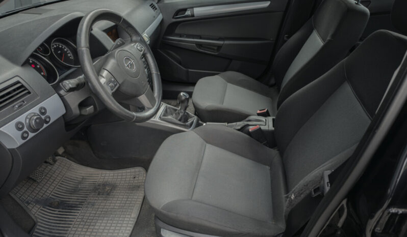 Opel Astra 1.9 cdti full
