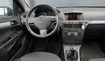 Opel Astra 1.9 cdti full