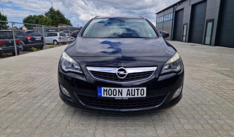 Opel Astra Sports Tourer 1.4 Cosmo full