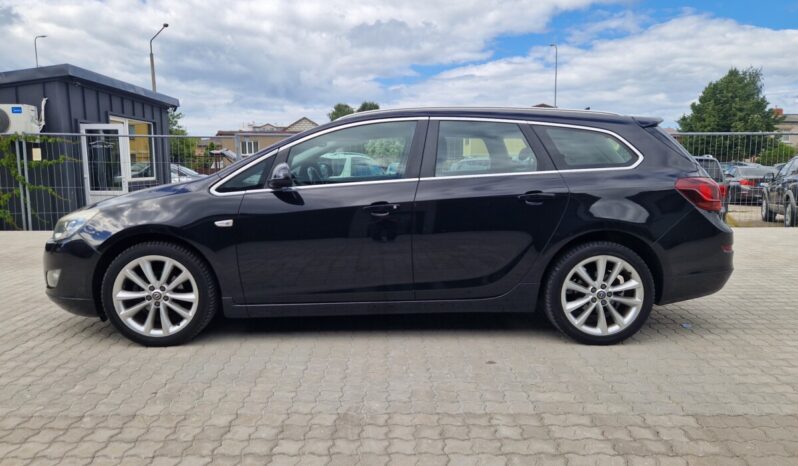 Opel Astra Sports Tourer 1.4 Cosmo full