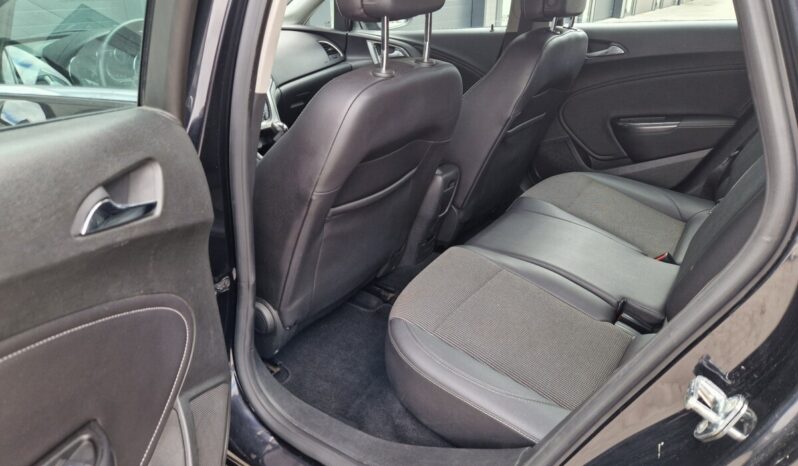 Opel Astra Sports Tourer 1.4 Cosmo full