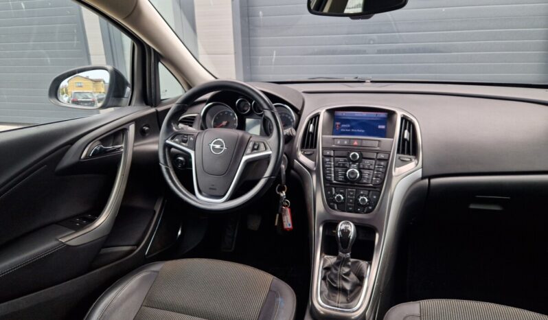 Opel Astra Sports Tourer 1.4 Cosmo full