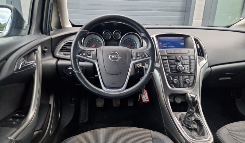 Opel Astra Sports Tourer 1.4 Cosmo full