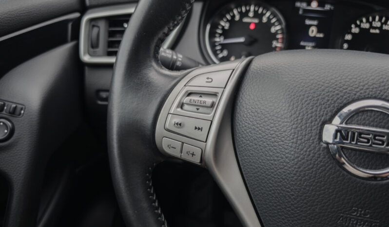 NISSAN QASHQAI 1.2 DIG-T full