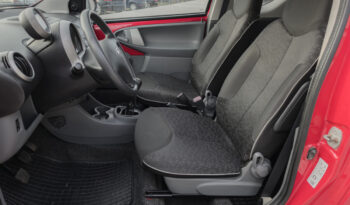 Peugeot 107 full