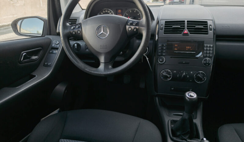 Mercedes-Benz A 150 Classic full
