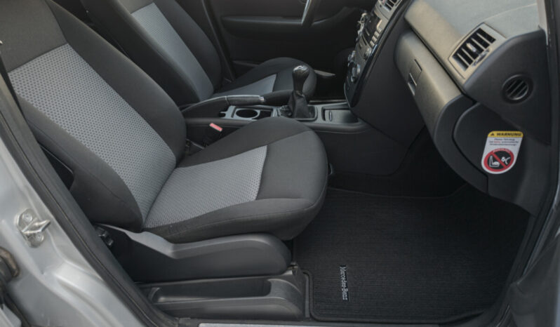 Mercedes-Benz A 150 Classic full