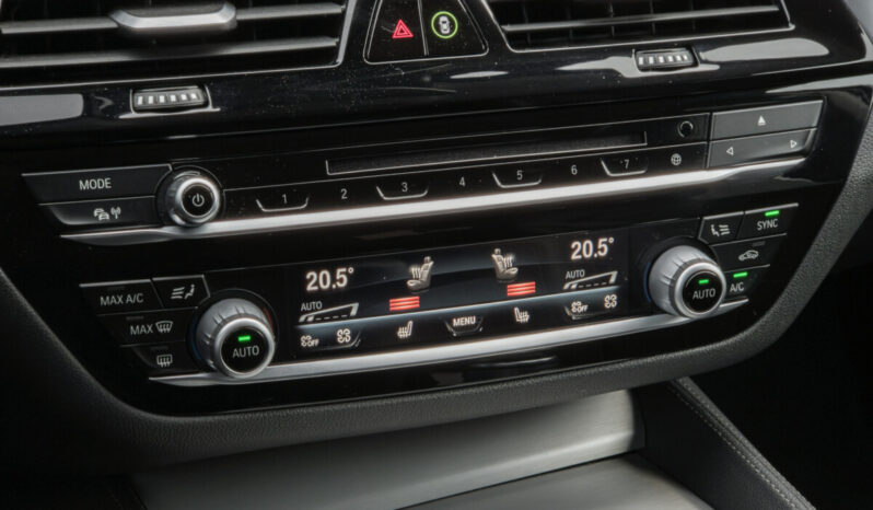 BMW 530d xDrive “Luxury Line” full