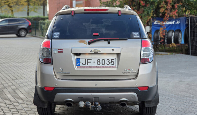 Chevrolet Captiva 2.2 D full