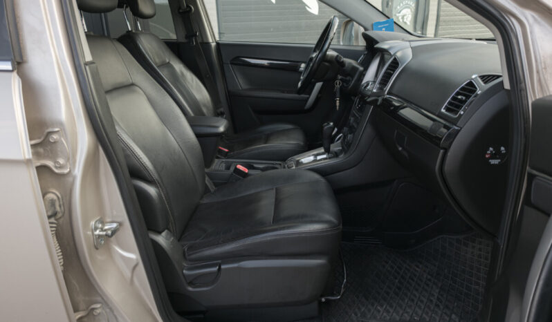 Chevrolet Captiva 2.2 D full