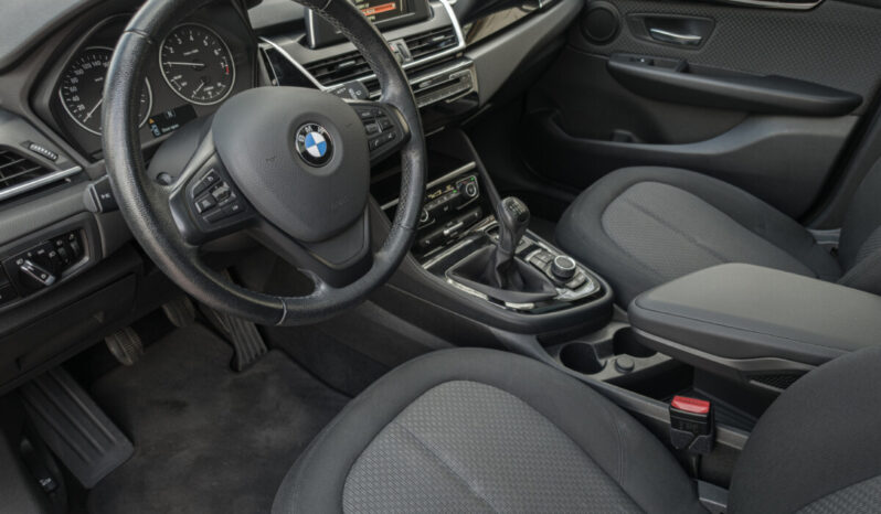 BMW 218i Gran Tourer Advantage full